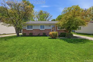 33499 Unicorn Court, Westland, MI 48186