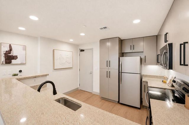 1375 Lick Avenue 823, San Jose, CA 95110