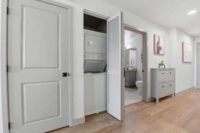 1375 Lick Avenue 823, San Jose, CA 95110