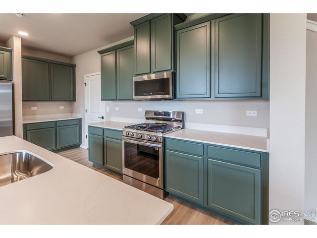 1600 Alfalfa Ln, Johnstown, CO 80534