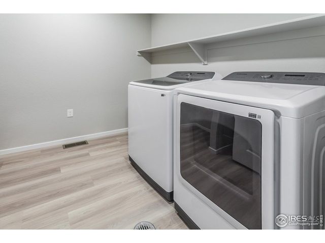 1600 Alfalfa Ln, Johnstown, CO 80534