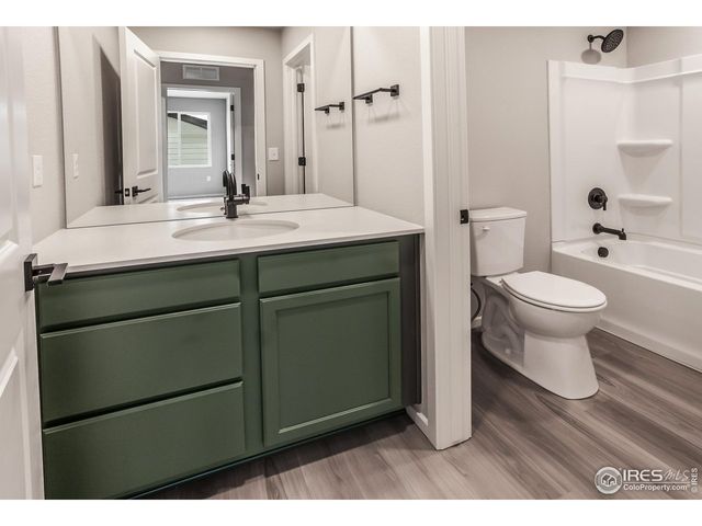 1600 Alfalfa Ln, Johnstown, CO 80534