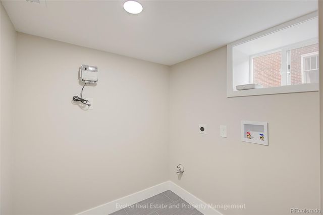 1359 S Corona Street, Denver, CO 80210