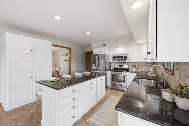 138 Woodhaven Dr, Buffalo Twp, PA 16055