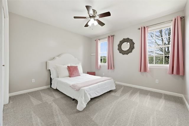138 Woodhaven Dr, Buffalo Twp, PA 16055