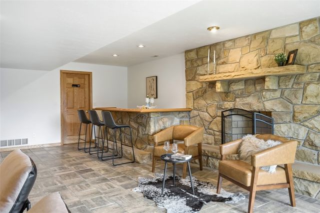 138 Woodhaven Dr, Buffalo Twp, PA 16055