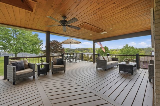 138 Woodhaven Dr, Buffalo Twp, PA 16055