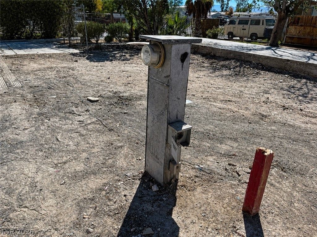 Image 10 of property listing at 6196 Castlemont Avenue, Las Vegas, NV 89156