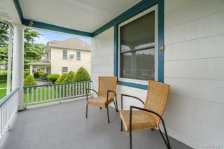 33 Landing Rd, Glen Cove, NY 11542