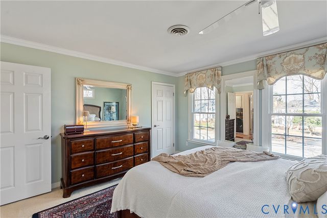 1001 Ashbrook Landing Rd, Midlothian, VA 23114