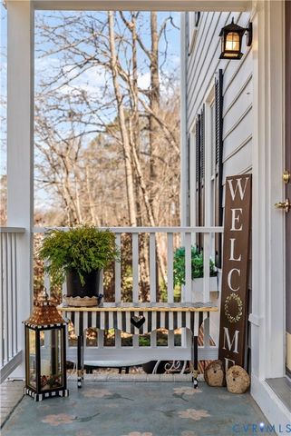 1001 Ashbrook Landing Rd, Midlothian, VA 23114