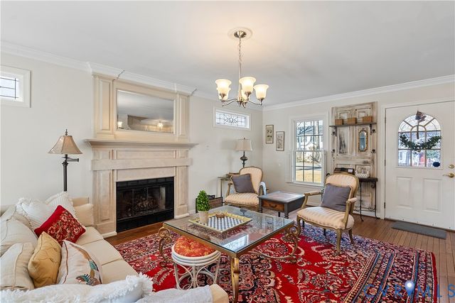 1001 Ashbrook Landing Rd, Midlothian, VA 23114