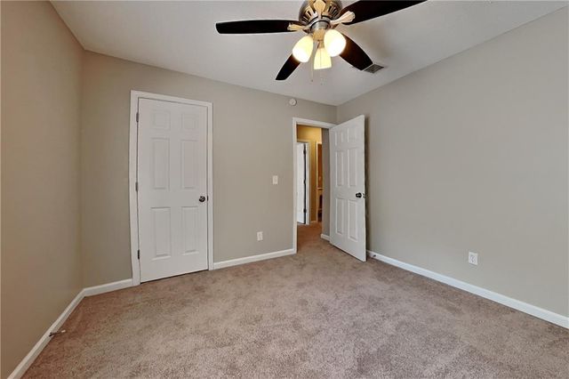 4174 Glenaire Way NW, Acworth, GA 30101