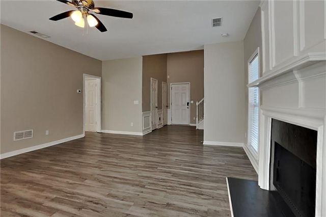 4174 Glenaire Way NW, Acworth, GA 30101