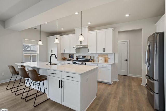680 Lady Fern Drive, Woodruff, SC 29388