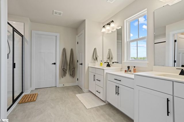 680 Lady Fern Drive, Woodruff, SC 29388