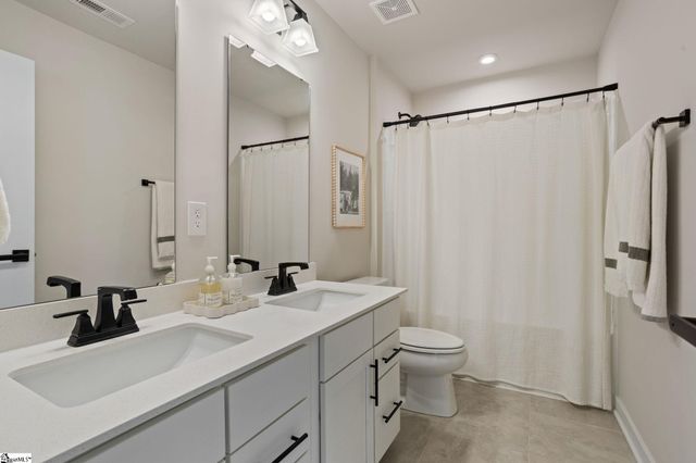 680 Lady Fern Drive, Woodruff, SC 29388