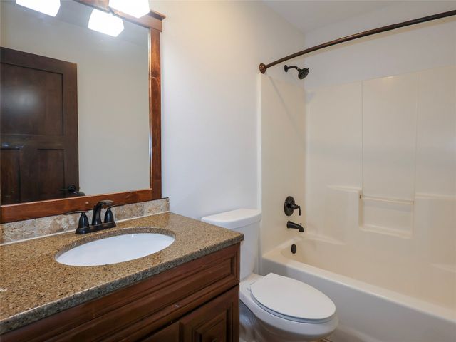 210 Philip Street, Des Moines, IA 50315