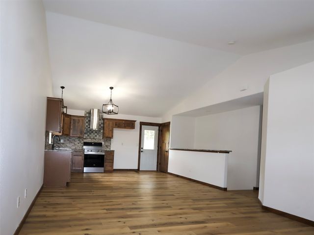 210 Philip Street, Des Moines, IA 50315
