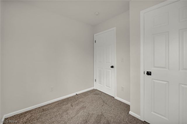 71 Chestnut Street, Elyria, OH 44035