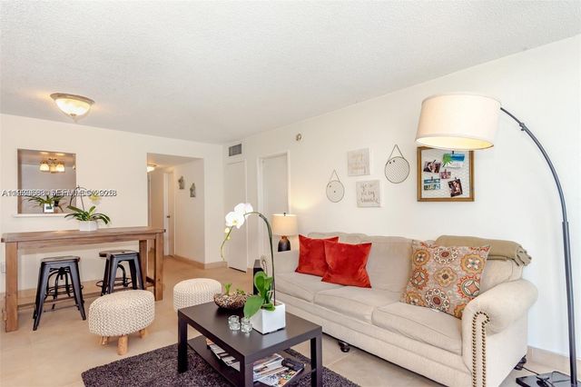 1228 West Ave 1014, Miami Beach, FL 33139