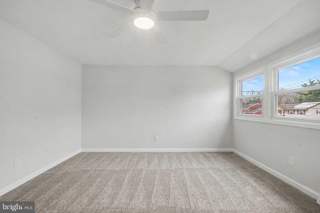 327 BUCKNELL AVE, Blackwood, NJ 08012