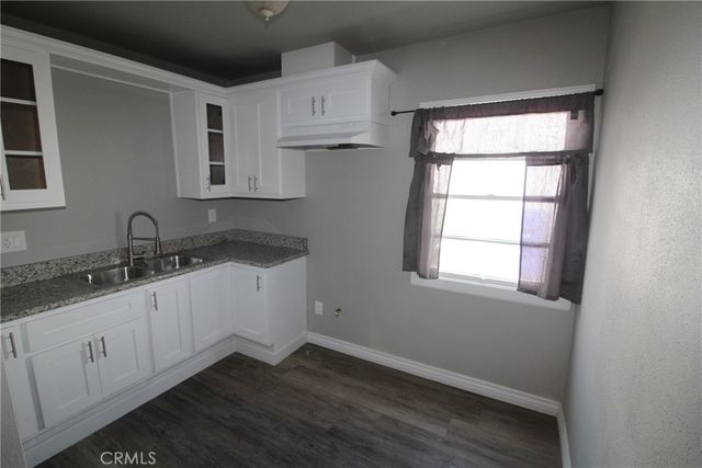 4986 Southern Avenue B, South Gate, CA 90280