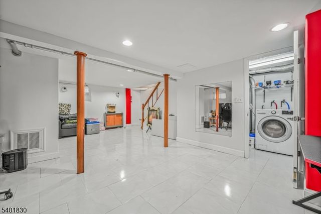 512 Tilden Ave, Teaneck Twp., NJ 07666