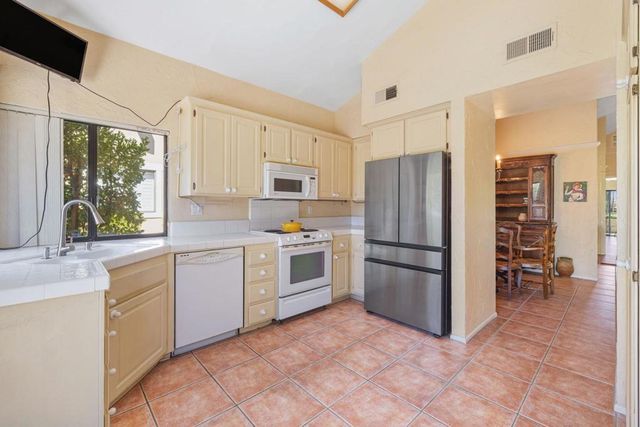 171 Bouquet Canyon Drive, Palm Desert, CA 92211