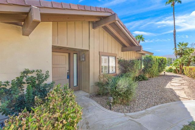 171 Bouquet Canyon Drive, Palm Desert, CA 92211