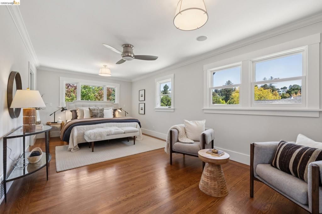 Image 23 of property listing at 1061 Annerley Rd, Piedmont, CA 94610
