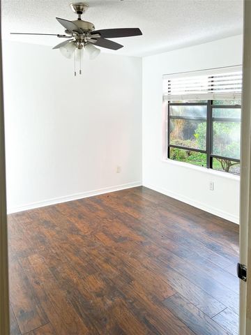 11901 4TH STREET N 8102, St Petersburg, FL 33716