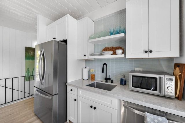 204 Highland Drive, Aptos, CA 95003