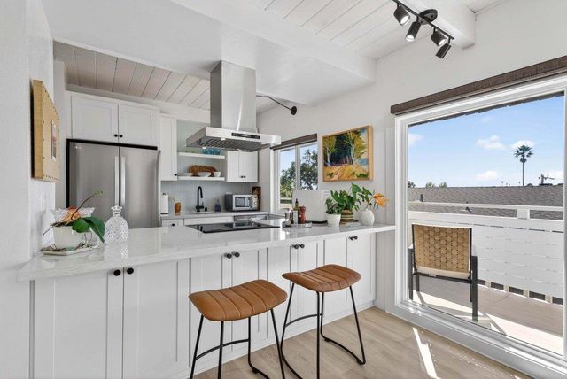 204 Highland Drive, Aptos, CA 95003