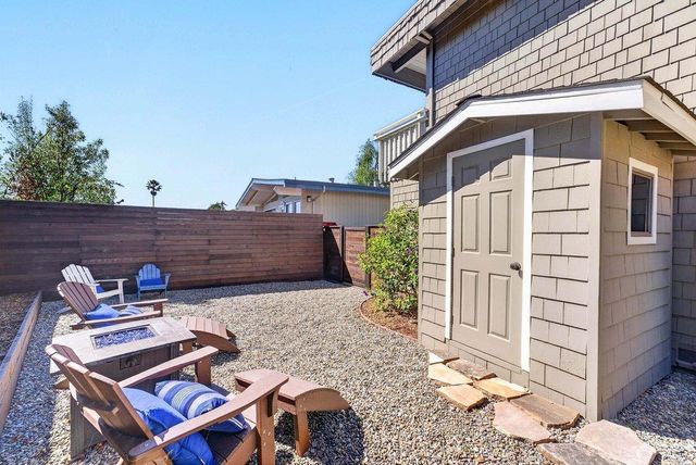 204 Highland Drive, Aptos, CA 95003