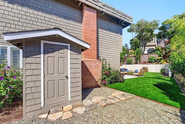 204 Highland Drive, Aptos, CA 95003