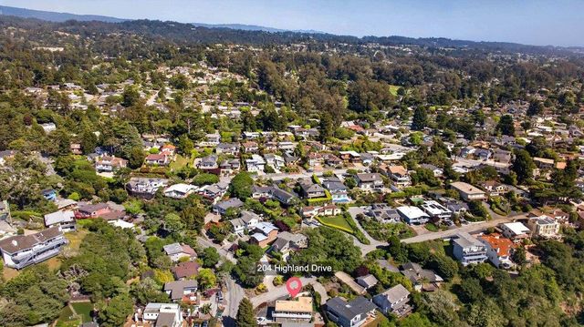 204 Highland Drive, Aptos, CA 95003