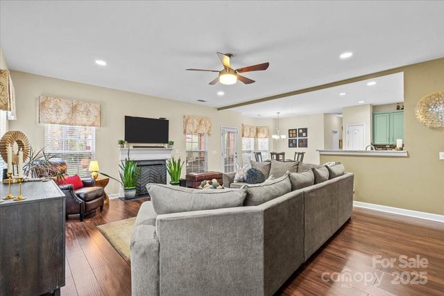 4827 Annelise Drive 73, Harrisburg, NC 28075