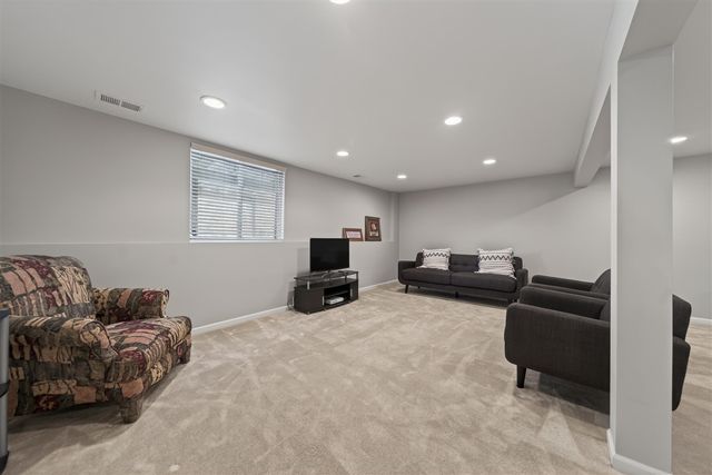 1510 Andover Circle, Commerce Twp, MI 48390