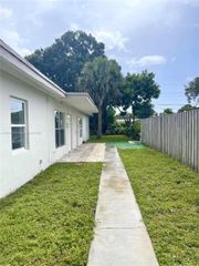 1004 SW 24th Ave 2-East, Fort Lauderdale, FL 33312