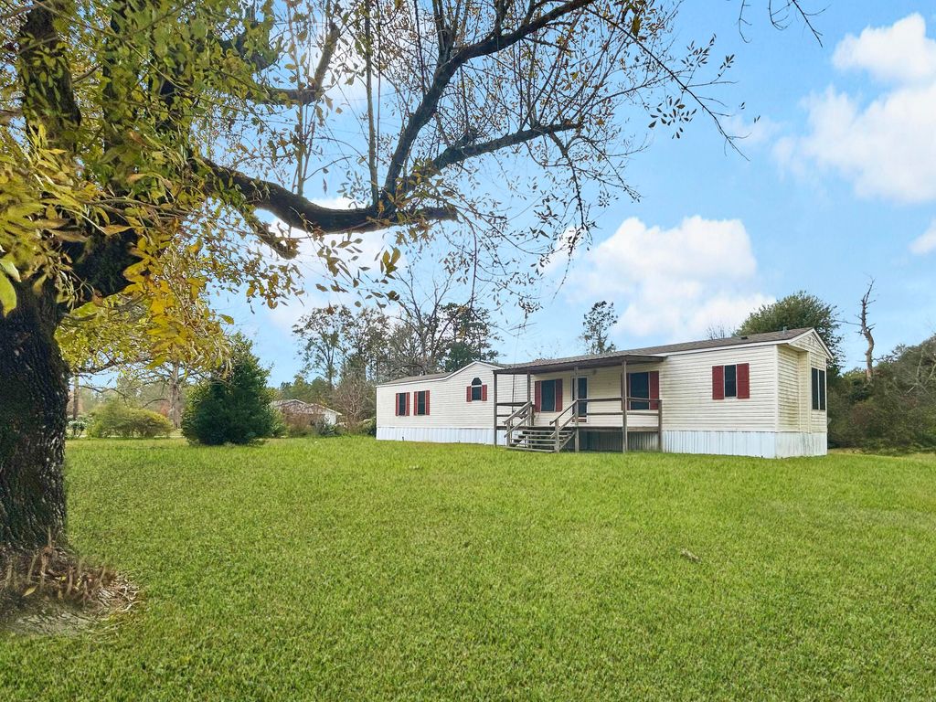 700 Hwy 110, Merryville, LA 70653