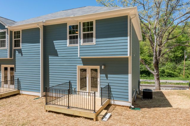 1070 E Elmwood Drive, Chattanooga, TN 37405