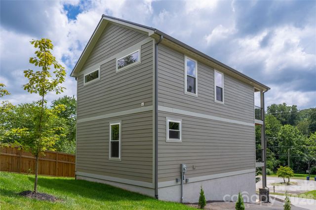 1711 Old Haywood Road, Asheville, NC 28806