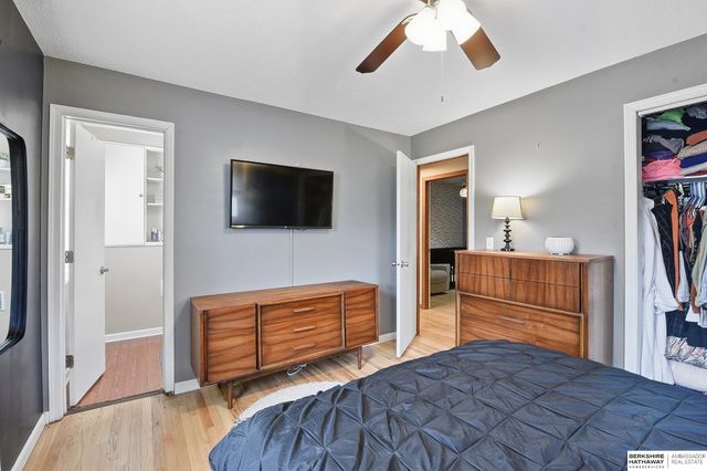 4830 Parkview Drive, Omaha, NE 68134