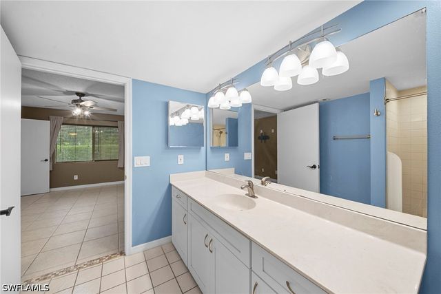 7761 Jewel LN 102, Naples, FL 34109