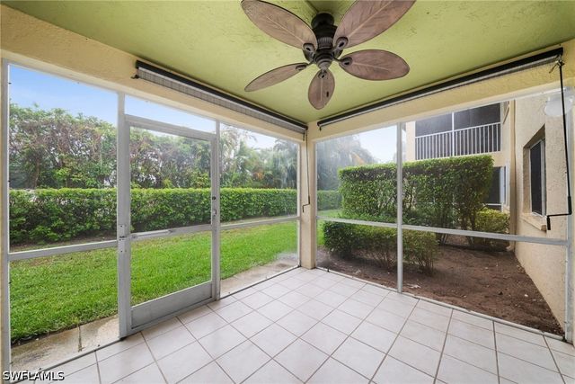 7761 Jewel LN 102, Naples, FL 34109