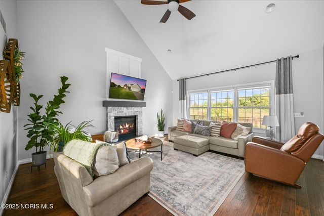 5925 Waterville Monclova Road, Waterville, OH 43566