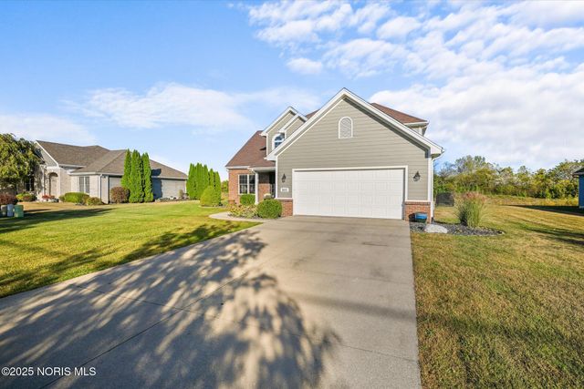 5925 Waterville Monclova Road, Waterville, OH 43566
