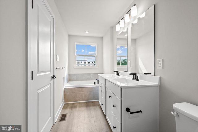 2102 ANGELINA LANE, Somers Point, NJ 08244