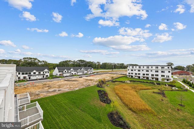 2102 ANGELINA LANE, Somers Point, NJ 08244